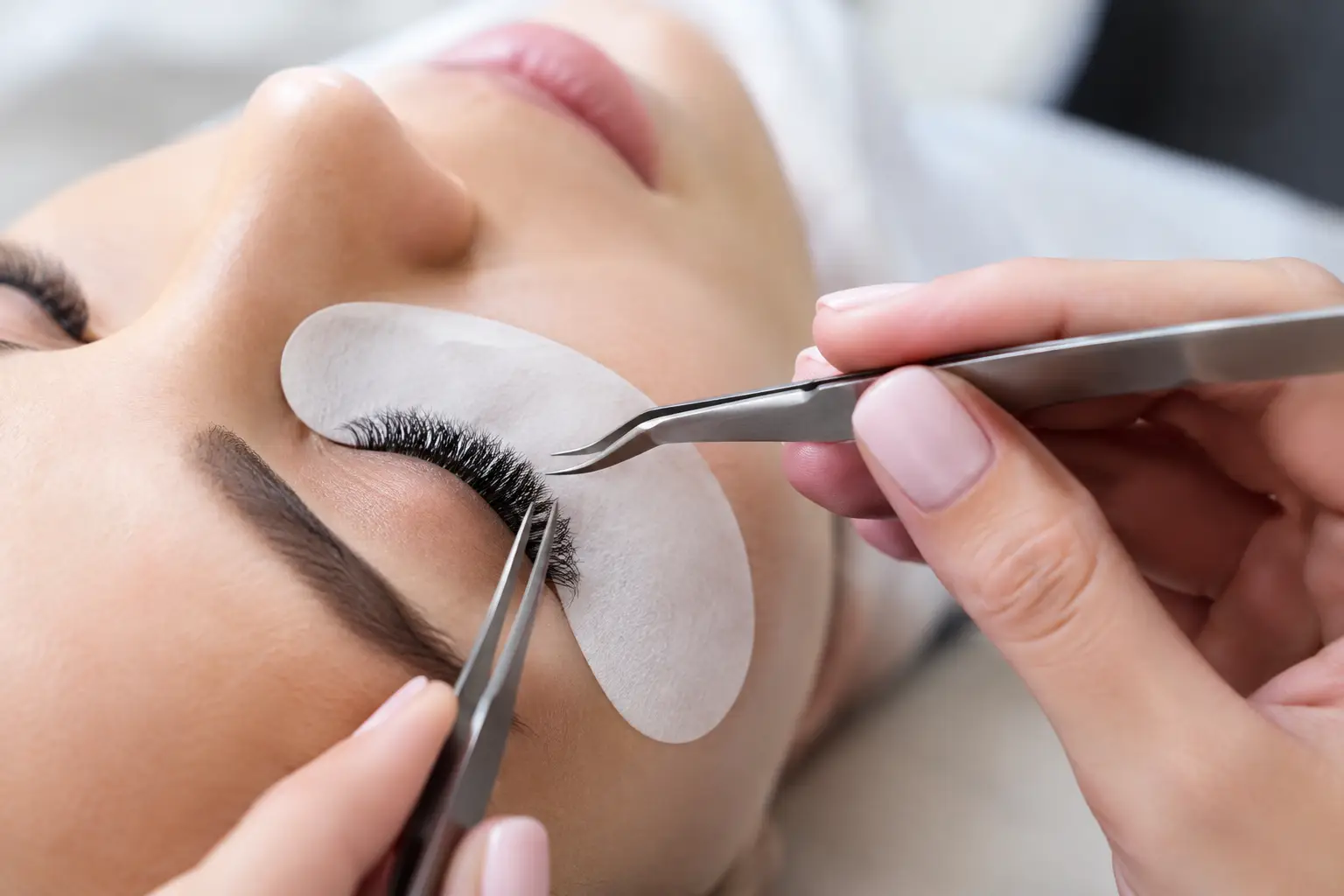 Why Do Eyelash Extensions Shed So Quickly?